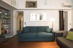 ***  Buenos Aires Hotel Milan Italy