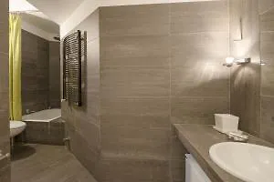 ***  Buenos Aires Hotel Milan Italy